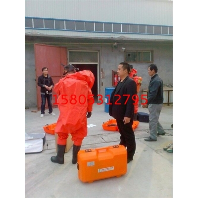 泰安防化服氣密型防化服JC-RFH02全國(guó)銷售